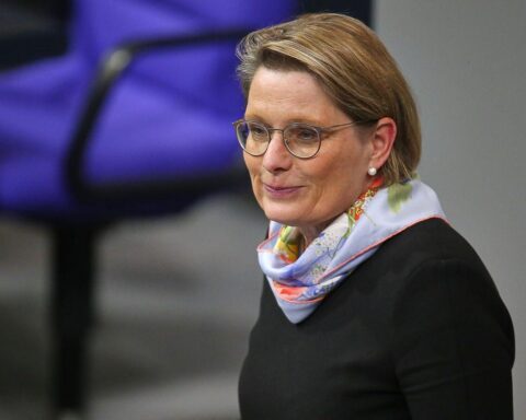 Stefanie Hubig diskutiert europäische Sexualstrafrechtsreform: "Nur Ja heißt Ja" für Minderjährige.