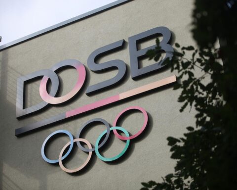 Kiel bewirbt sich um Olympische Segelwettbewerbe mit Nachhaltigkeit und regionaler Unterstützung.