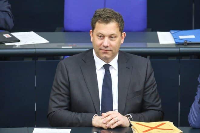 Klingbeil offen für niedrigere Kostengrenze für Altersvorsorgedepot