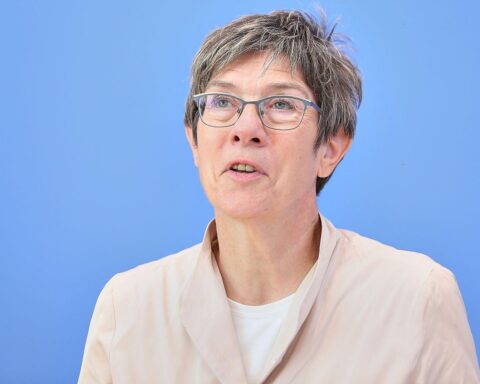 Annegret Kramp-Karrenbauer spricht über Bundespräsidentin, politische Debatte und Zukunft Deutschlands.