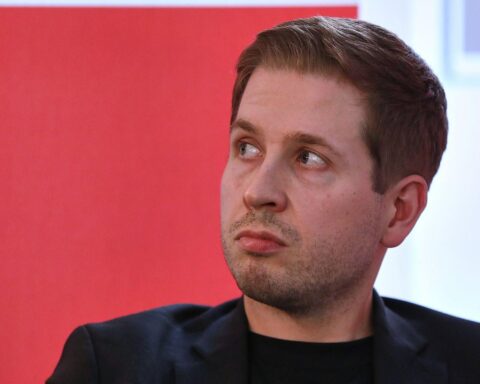 Kevin Kühnert spricht in einem Interview über Herausforderungen und Rücktritt als SPD-Generalsekretär.