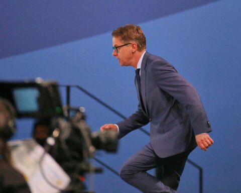 Carsten Linnemann spricht auf CDU-Parteitag, betont knappen Wahlausgang in Baden-Württemberg.