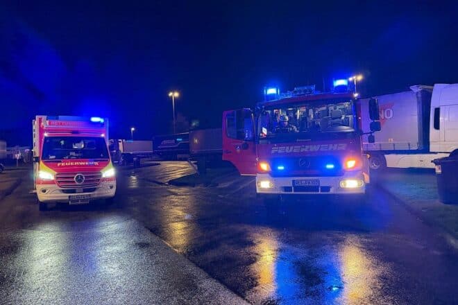 Medizinischer Notfall auf Rastplatz bei Hünxe