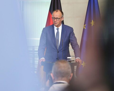 Friedrich Merz äußert sich besorgt über Annexionsbestrebungen Israels im Westjordanland.