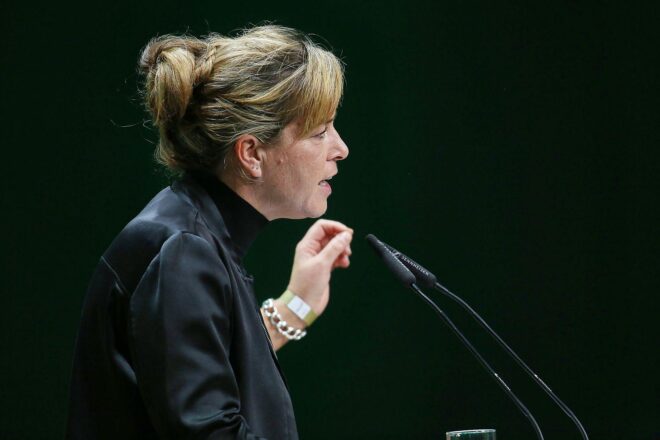 Neubaur sieht "erhebliche Strafbarkeitslücken" bei Deepfakes