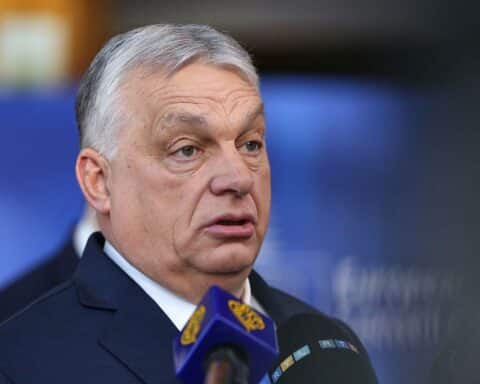Viktor Orbán bei EU-Gipfel: Entschlossen, keine pro-ukrainischen Entscheidungen zu unterstützen.