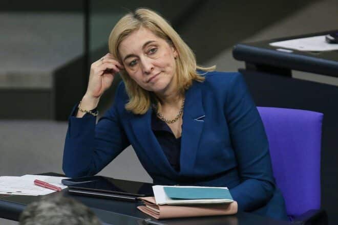 SPD macht bei Gesundheitsreform Druck auf Warken