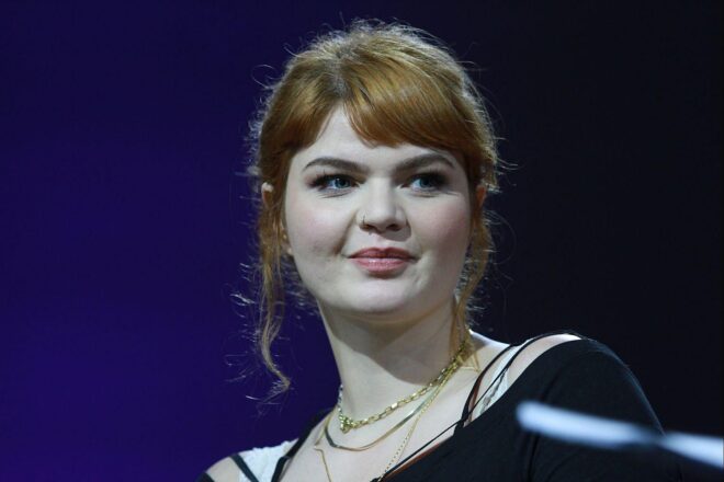 Sophie Passmann bereut eigenen Text über Schönheitseingriffe