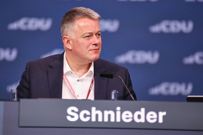Umfrage zeigt knappes Rennen zwischen CDU und SPD in Rheinland-Pfalz