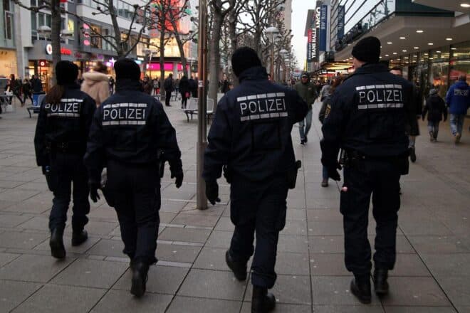 Vier Jugendliche in Berlin-Pankow beraubt – Polizei ermittelt nach Fan-Gewalt