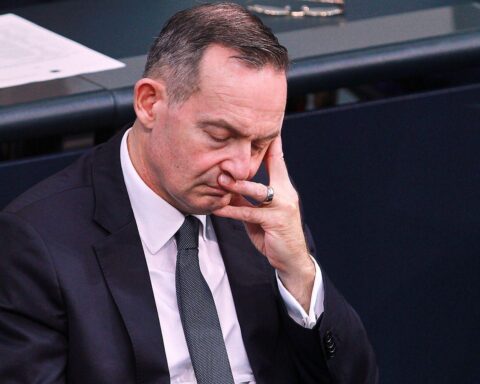 Volker Wissing, ehemaliger Bundesverkehrsminister, kritisiert FDP-Kurs, schließt Rückkehr aus.