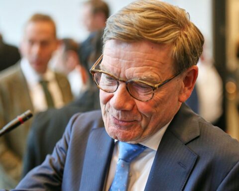 Johann Wadephul spricht über europäische Einbindung im Iran-Konflikt beim G7-Gipfel.