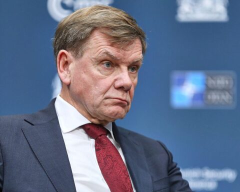 Johann Wadephul spricht in Kiew über russische Kriegsverbrechen und die ukrainische Widerstandskraft.