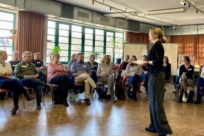 Wiesbaden gründet Netzwerk für Seniorenarbeit