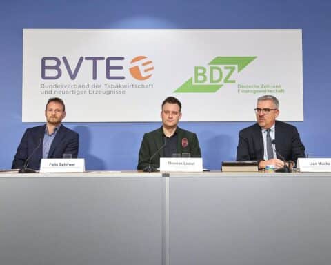 Illustration von illegalem Tabakhandel: Schwarzmarkt, E-Zigaretten, Zollkontrollen, politische Debatten, Sicherheitsrisiken.