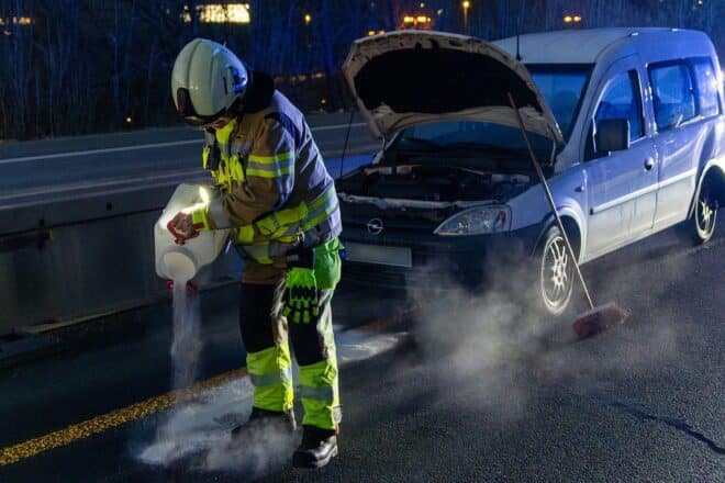Zwei Unfälle auf der A46 bei Iserlohn führen zu langen Sperrungen
