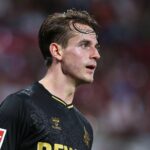 Fußballspiel zwischen Eintracht Frankfurt und 1. FC Köln, 2:2 Unentschieden, emotionale Szenen.