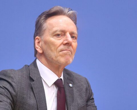 Holger Münch spricht über wachsende Cyberangriffe und fordert mehr Befugnisse für das BKA.