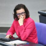 Dorothee Bär spricht über Fortschritte in der Fusionsforschung und den Bau eines Fusionsreaktors.