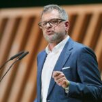 Bettina Jarasch und Werner Graf präsentieren die Grünen-Landesliste zur Abgeordnetenhauswahl in Berlin.