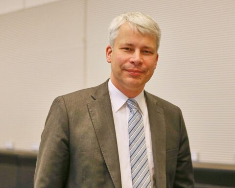 Steffen Bilger fordert zur Entspannung und Vorbereitung wichtiger Reformen nach Ostern auf.