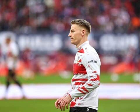 VfB Stuttgart feiert 4:0-Sieg gegen Hamburger SV im Bundesliga-Spiel voller Dominanz.