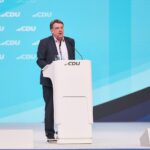 Dennis Radtke warnt vor AfD-Narrativen, fordert Lösungen für Deutschlands Zukunft und Stabilität.