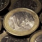 Euromünzen mit dem Thema Mindestlohnverstöße und Zollkontrollen in Sachsen-Anhalt.