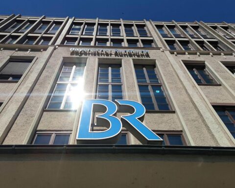 Grüne im Landtag kritisieren CSU-Reform des Bayerischen Rundfunkgesetzes: Eingriff in Medienfreiheit.
