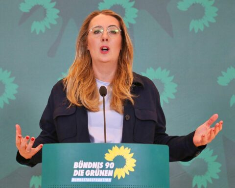 Katharina Dröge spricht zur Energiekrise und schlägt Lösungen für Gerechtigkeit und Einsparungen vor.