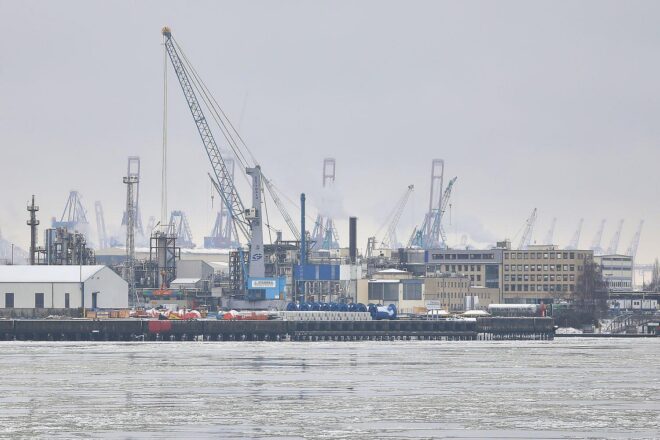 Hamburg genehmigt ersten großen Ammoniak-Importhub Deutschlands