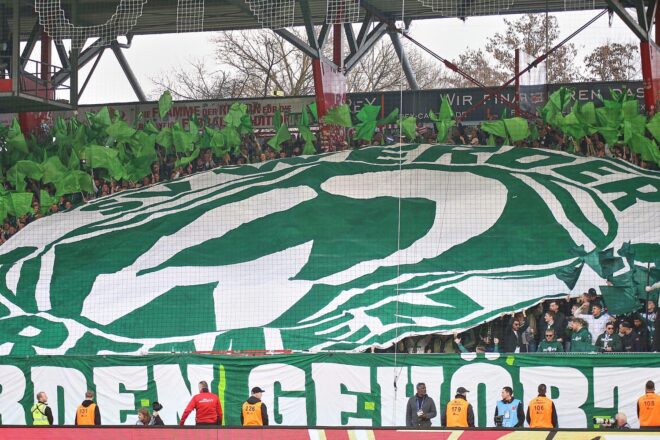 Heimspiel im Weserstadion zwischen Bremen und Augsburg