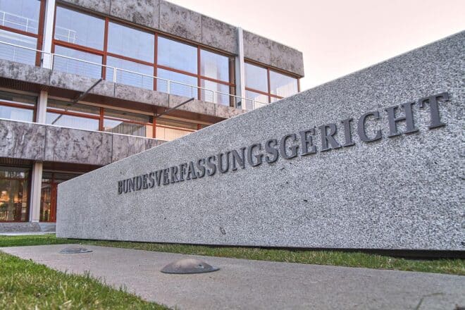Karlsruhe weist Klage gegen Vorschriften für Fleischindustrie ab