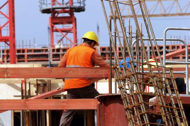 Klingbeil plant Bundesgesellschaft für bezahlbaren Wohnungsbau