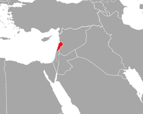 Hilfsaktion für Kriegsflüchtlinge im Libanon: Lebensmittelversorgung für Bedürftige, besonders Kinder.