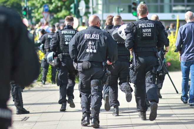 Mann stiehlt Alkohol aus Scheune in Zetel