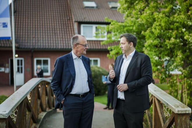 Merz besucht Klingbeil in dessen niedersächsischem Wahlkreis