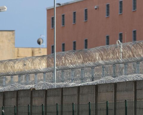 Bild eines Gefängnisses, Symbol für Haftstrafe nach einer Messerattacke in Michelfeld.