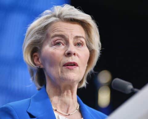 Ursula von der Leyen erhält Niedersächsische Landesmedaille für Verdienste um Niedersachsen und Europa.