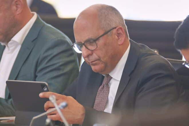 Poseck dringt auf härteren Umgang mit ausreisepflichtigen Syrern