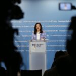 Katherina Reiche gibt Pressekonferenz zum neuen Industriestrompreis zur Entlastung von Unternehmen.