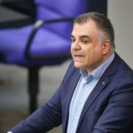 Christos Pantazis spricht über Gesundheitsreform und Effizienz der Krankenkassenstruktur in Deutschland.