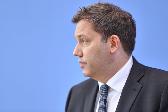 SPD-Wirtschaftsforum verlangt von Klingbeil konkrete Einsparungen