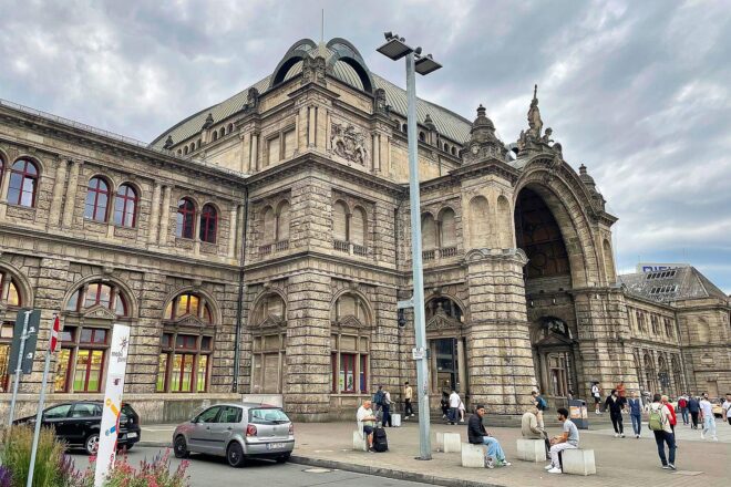 Schlägerei an Supermarktkasse im Nürnberger Hauptbahnhof