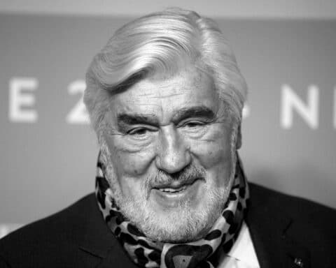 Mario Adorf, bedeutender deutscher Schauspieler, in würdevoller Erinnerung bei Frank-Walter Steinmeier.