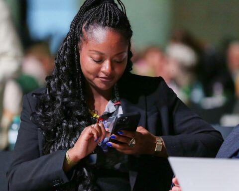 Aminata Touré fordert finanzielle Entlastungen und einen Klimasozialplan für Schleswig-Holstein.