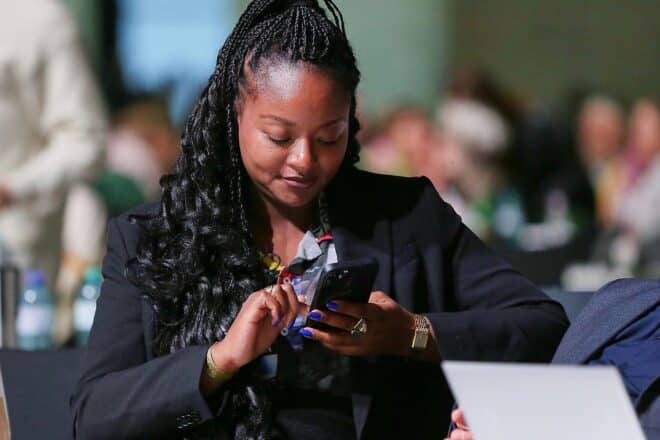 Aminata Touré fordert finanzielle Entlastungen und einen Klimasozialplan für Schleswig-Holstein.