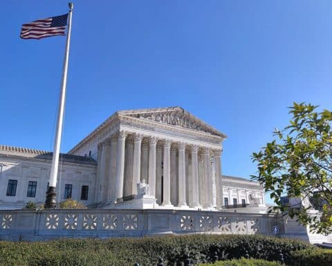 US-Oberster Gerichtshof: Urteil zu Gerrymandering und Rassismus in Wahldistrikten.