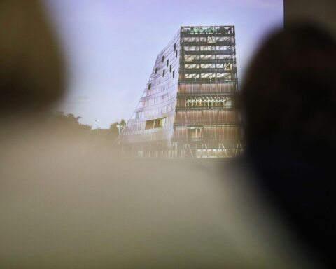 Bild des Zukunftszentrums in Halle: Architekturentwurf, symbolisiert europäische Transformation und Zusammenhalt.