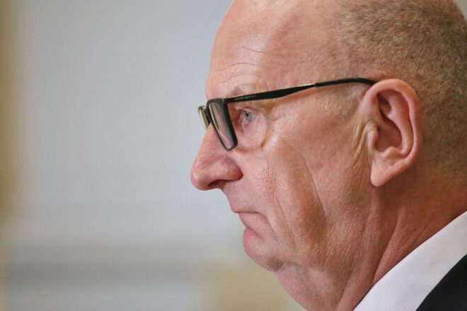 Woidke würdigt Erinnerungsarbeit des Vereins Gedenkstätte KZ-Außenlager Schlieben-Berga
